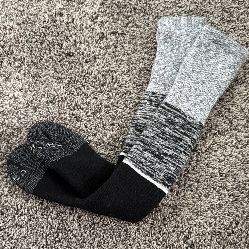 Carhartt women’s plush boot length socks